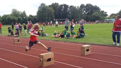 2. Kreisschülerrunde Nord Oberpfalz - DJK Weiden Leichtathletik (Bild: Schraml-Kithier /exb)