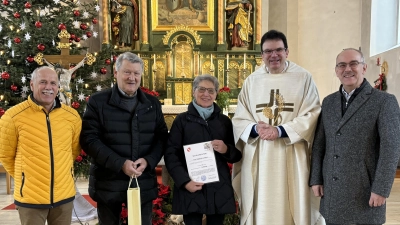 Abschied nach 18 Jahren in der Kirchenverwaltung. (Bild: Peter Scharnagl jun. )