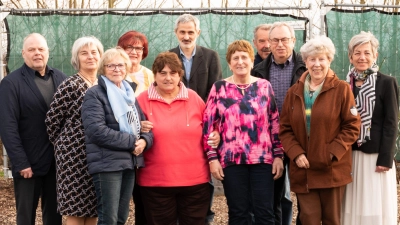 Gewählte Vorstandschaft für 3 Jahre. Von links Michael Welnhofer, Marion Dietz, Rita Fütterer, Regine Götz, Annemarie Hubatsch, Peter Blödt, Regina Rauch, Josef Baumer, Karlheinz Pieper, Juane Demleitner, Ulrike Rödel  (Bild: Michael Welnhofer)