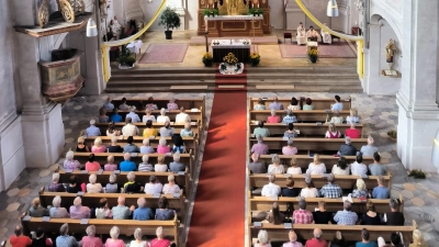 Der Gottesdienst um 10.15 wurde von Pater Martin gehalten. (Bild: Katharina Schnurrer)