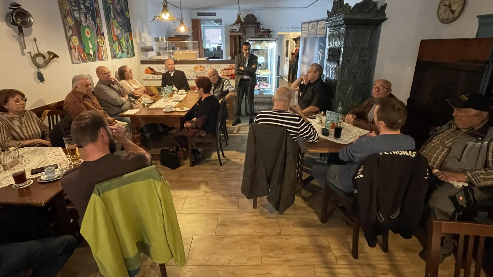 Bürgersprechstunde mit Schwartz und Holetschek. (Bild: Klaus Riede)