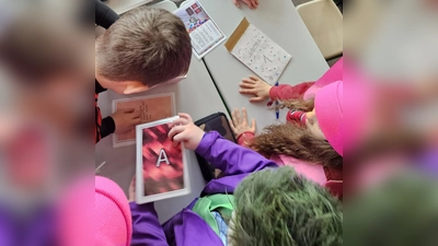 EduBreakout an der Grundschule Kümmersbruck. (Bild: Claudia Demleitner)