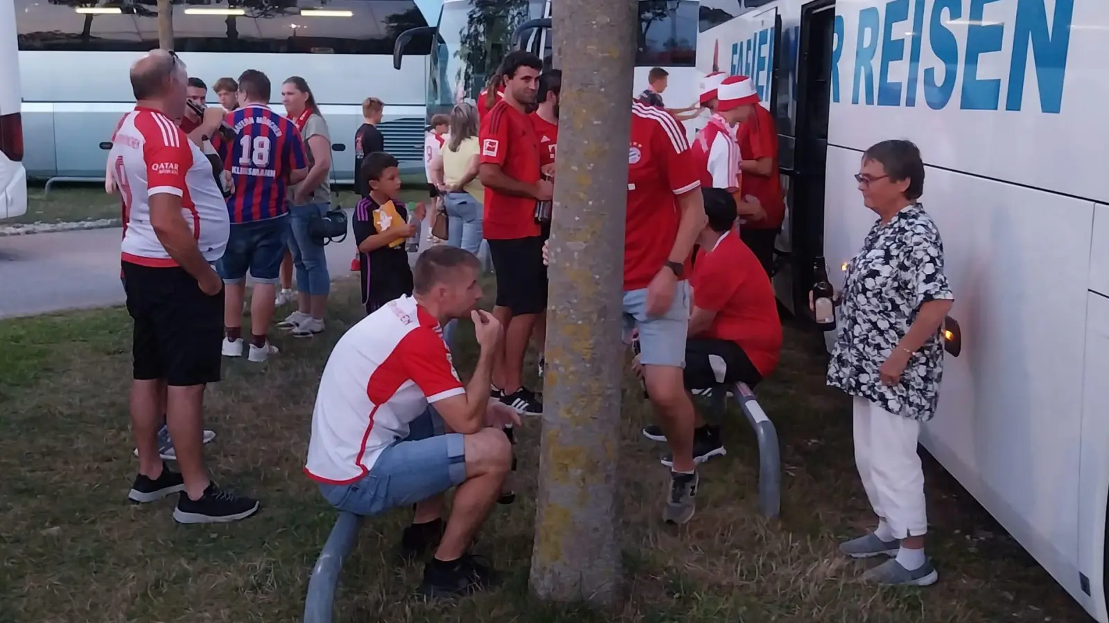 Unsere Fans nach dem Spiel. (Bild: Elvira Schmid)