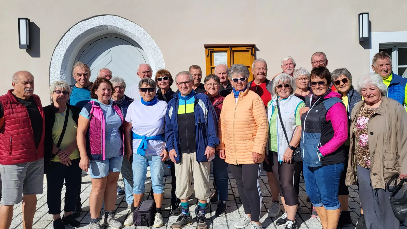 Gruppenfoto der Teilnehmer (Bild: Gabi Ernst)