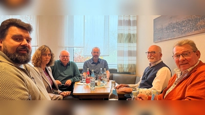 Landesvorstand Armin Kraus (Mitte) tagte mit Bundesvorstand der Bergknappen und Bürgermeister. (Bild: Armin Kraus)