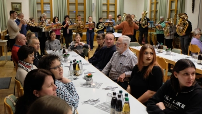 Der Mitarbeiter-Dankabend der evangelischen Kirchengemeinde St. Johannes Baptista im katholischen Pfarrheim am Freitag erfreute sich eines guten Zuspruchs. (Bild: Fred Lehner)