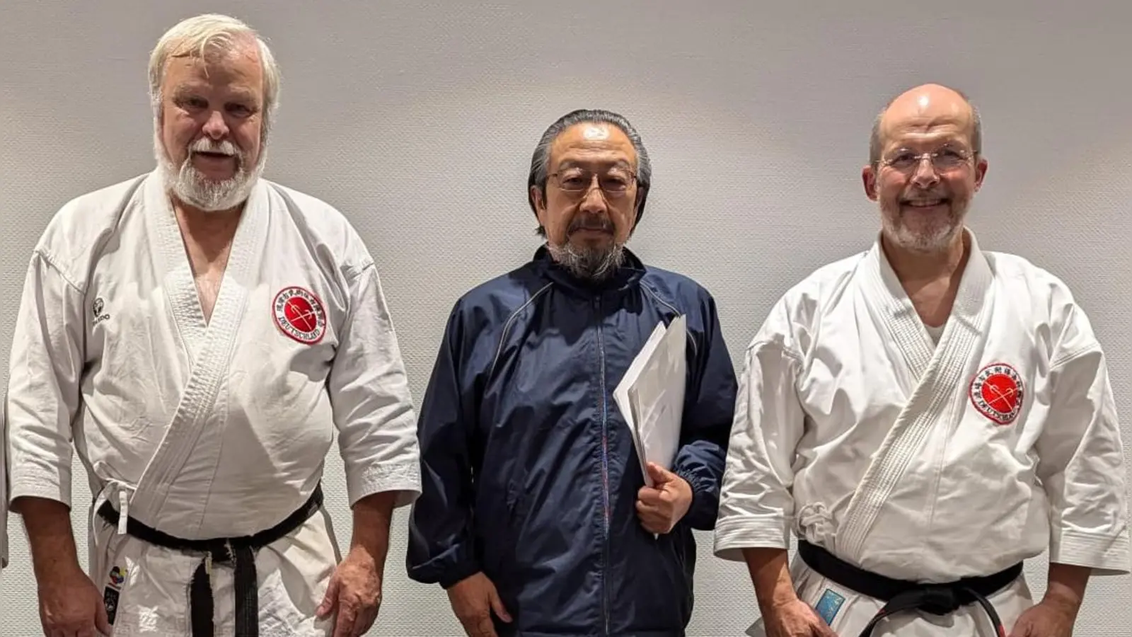 Von links nach rechts: Helmut Götz, Soke Inoue Hanshi, Dr. Bruno Rieder (Bild: Jens Künzel)