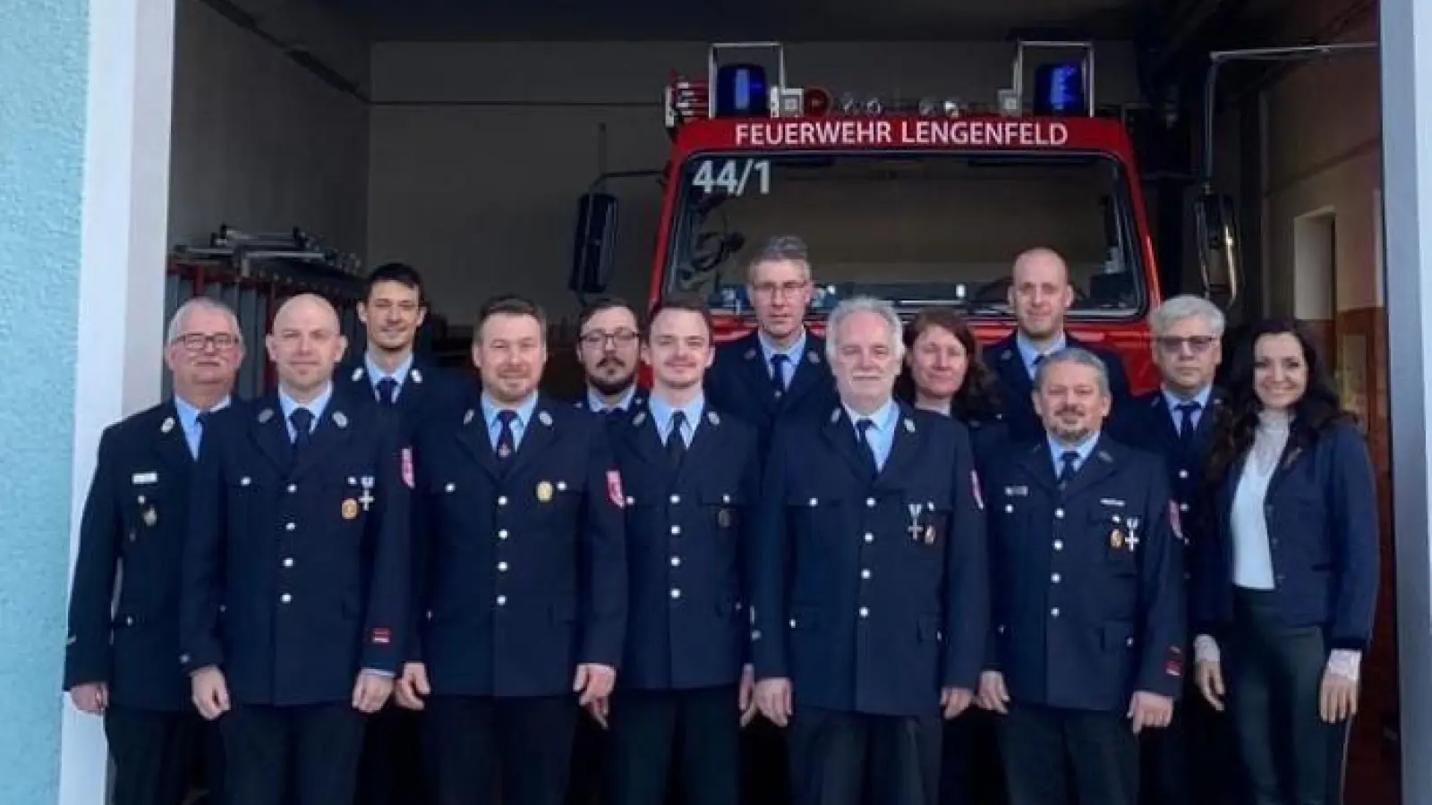 Von links nach rechts: Günter Fachtan, Michael Kastner, Lukas Neubauer, Dieter Lippert, René Schuchter, Lukas Weihönig, Markus Lippert, Rolf Müller, Gisela Lippert, Florian Lippert, Gerhard Kaiser, Rudolf Schultes, Margit Bayer. (Bild: Christian Konrad)