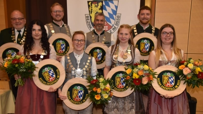 Das sind die Schützenkönige des Schützenbezirks Oberpfalz. (Bild: Renate Kellner/exb)