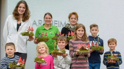 OGV Glaubendorf -Woppenhof bastelt mit Kinder Zapfentiere  (Bild: Brigitte Klinger )