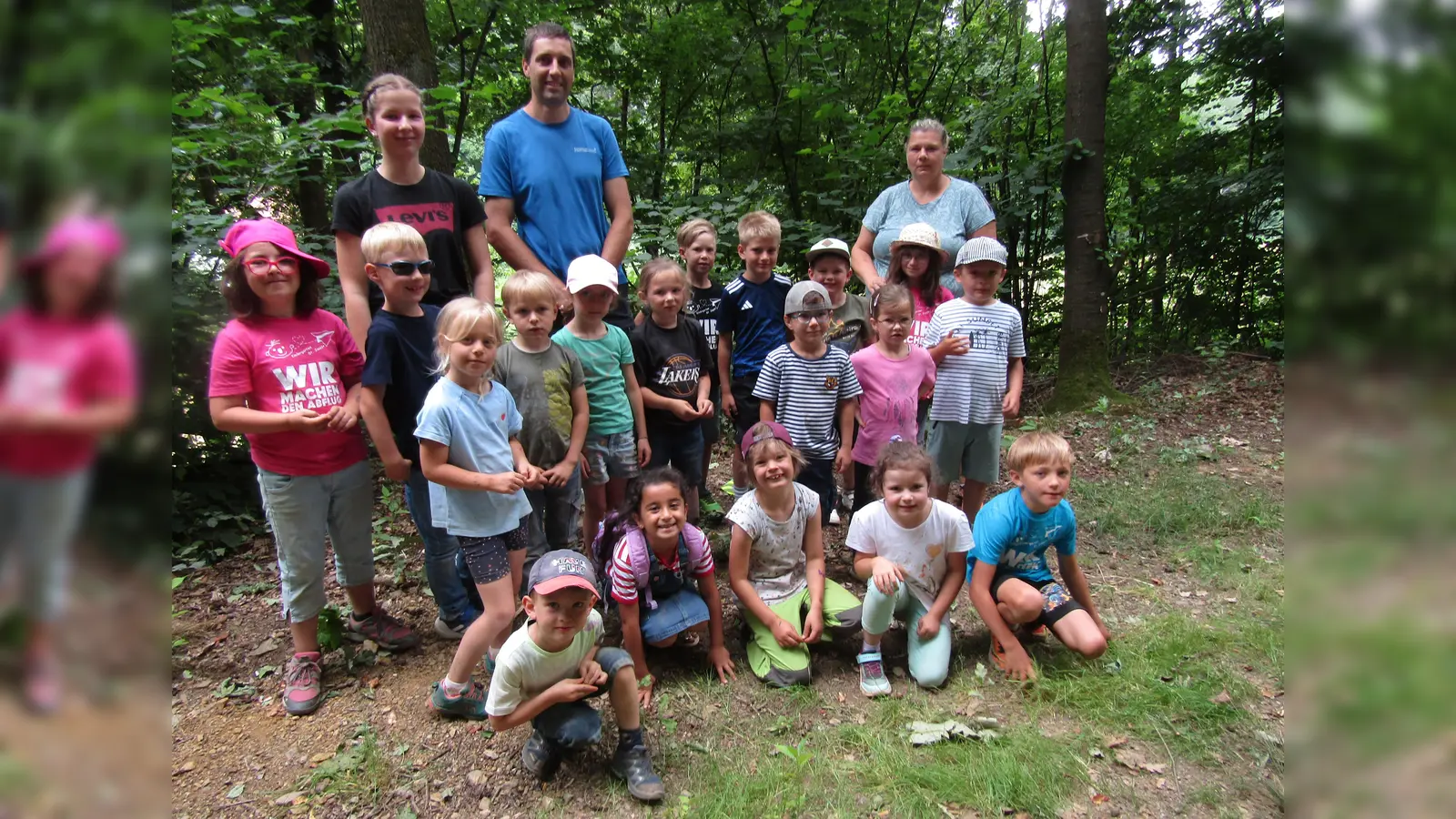 Die Vorschulkinder des Kindergartens St. Josef bei den Waldtagen (Bild: Martina Lorenz)