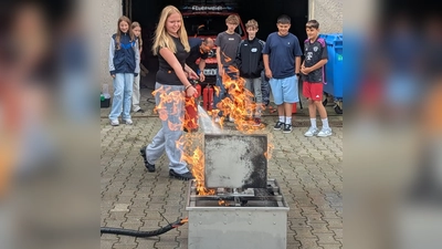 Workshop Blaulicht - hier bei der Feuerwehr (Bild: Christoph Kiefhaber)