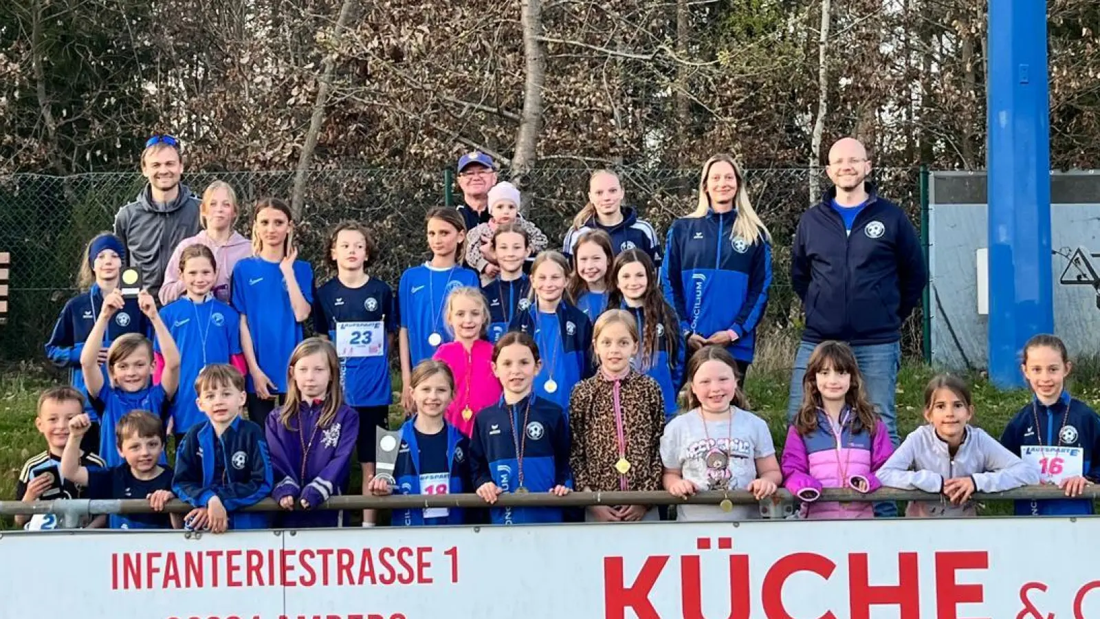 Vereinsmeisterschaft mit allen Siegern (Bild: Jörn Henseleit)