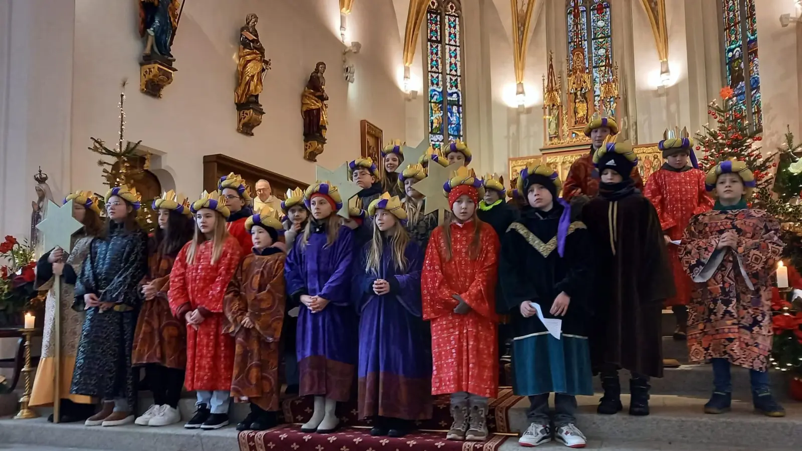 Aussendung der Sternsinger in Tirschenreuth. (Bild: Gerald Schultes)