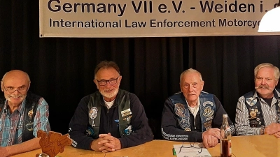 Die Vorstandschaft (von links): Vice-President Dieter Maas, President Georg Arnold, Quartermaster Ernst Mayr und Rodcaptain Joe Wessels. (Bild: R. Kreuzer)