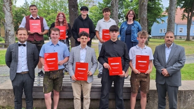 Der Abschlussjahrgang der Schule am Schloss Friedrichsburg (Bild: Michael Raab)