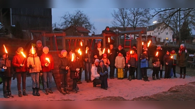 Nachtwanderung Junges Landvolk Waldthurn in Remmelberg (Bild: Ulrike Simmerl)