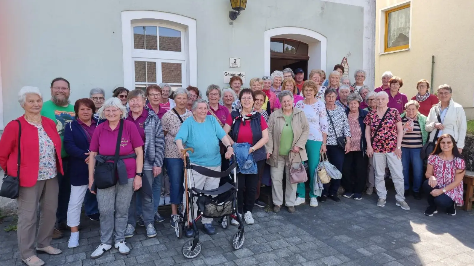 Frauenkreise aus Eschenfelden und Königstein gemeinsam unterwegs im Birgland  (Bild: Diakon Bernd Deyerl )