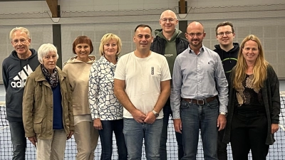 Das neue Vorstandsteam der Sparte Tennis in Schwarzenfeld.  (Bild: Cordula Strupf-Daub)