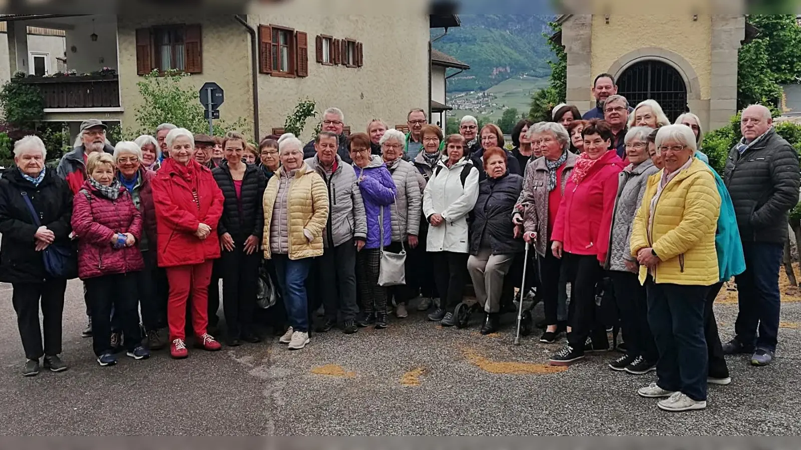 Die Reisegruppe der Arbeiterwohlfahrt erlebt schöne Tage in Südtirol.  (Bild: Zebisch/exb)