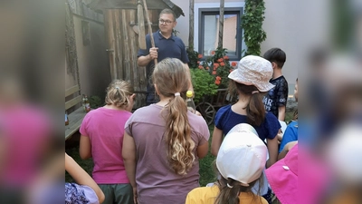 Erkundungstour im Museum des Taubnschusters. (Bild: Marita Gradl)