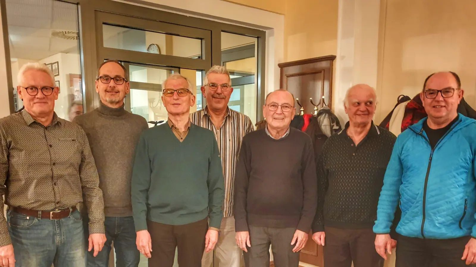 Georg Trummer, Johann Seitz, Bernhard Saurenbach, Jürgen Stauber, Günter Preißl, Dieter Bauer und Hermann Pirzer. (Bild: Werner Scheibl)