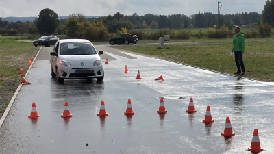 Bremsübung während des Trainings (Bild: Josef Argauer)