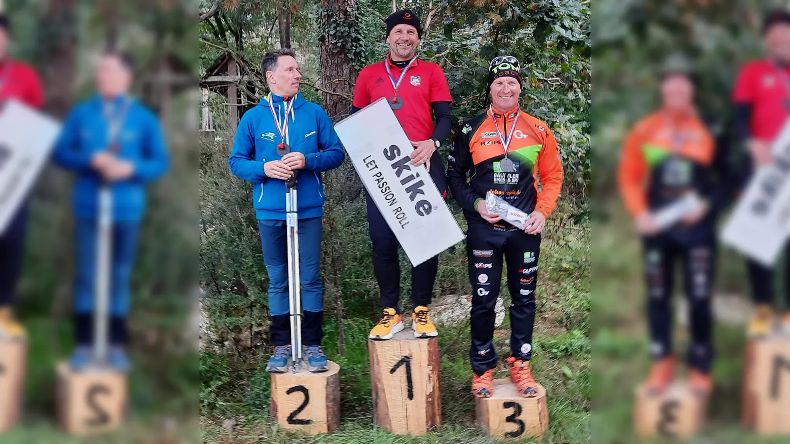 Von links: Thomas Geisler (SKIKE Thüringen), Gerhard Bauer (DJK Falkenberg), Oliver Heiden (HOHPE Racingteam). (Bild: Rainer Fürst)